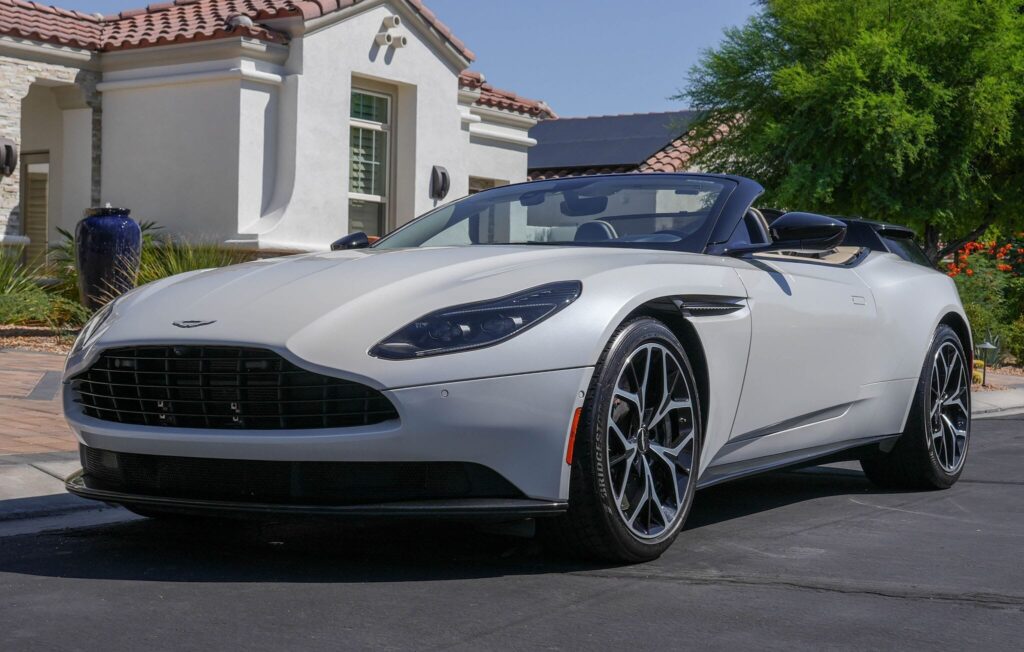 2019 Aston Martin DB11 Volante