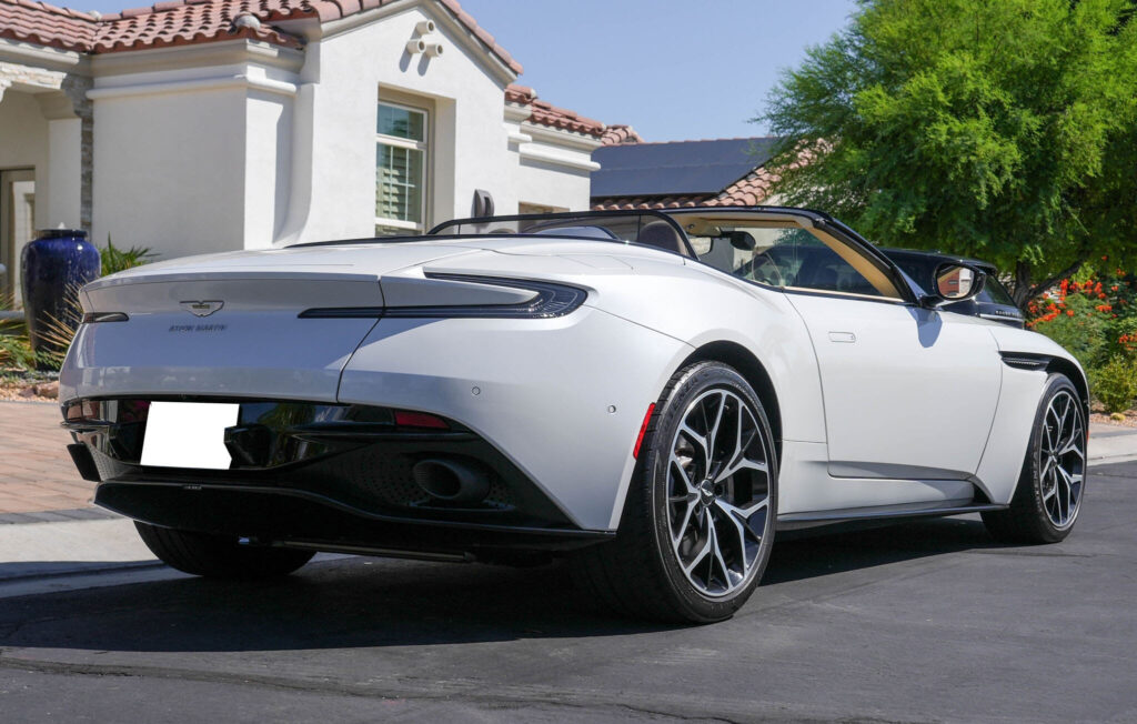 2019 Aston Martin DB11 Volante