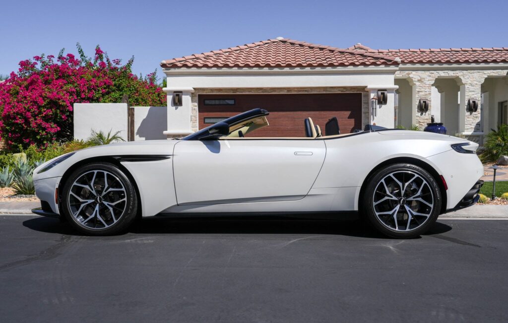 2019 Aston Martin DB11 Volante